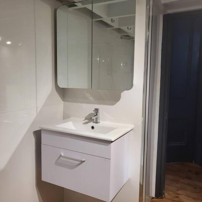 21 Mini Loft Apartment - Great Location - Comfy King Size Bed Brighton Exterior foto